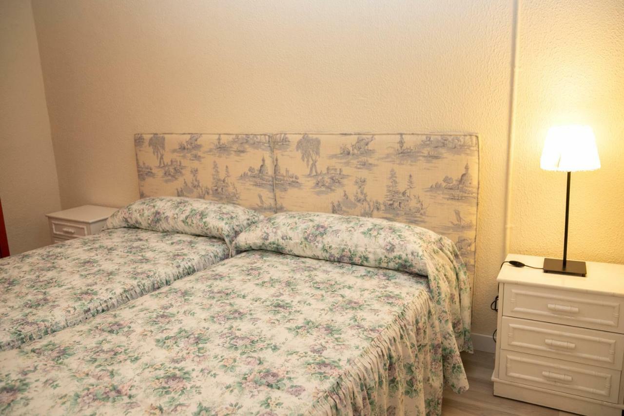 Holiday Home Can Clerc Osor ภายนอก รูปภาพ